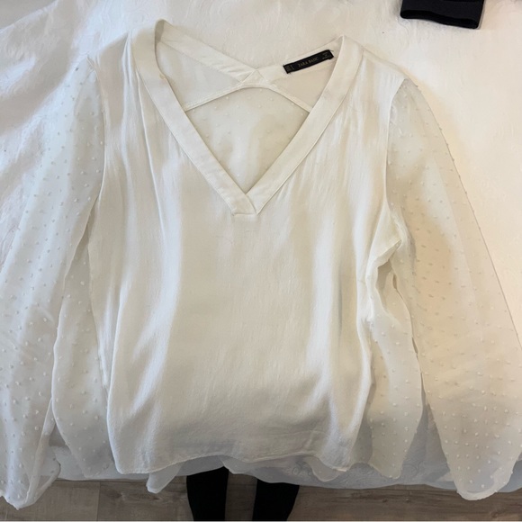 Zara blouse with see through back - Picture 4 of 6